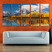 Load image into Gallery viewer, 5 panel bright Guadalupe River Texas artwork For Living Room
