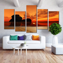 Load image into Gallery viewer, 5 piece ocean beach rock canvas print In Living Room
