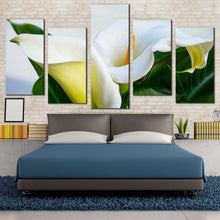 Load image into Gallery viewer, Arum Lily Canvas Wall Art Zantedeschia Aethiopica Green Leaves Canvas Print White Calla Lily Flowers 5 Piece Canvas Set For Bedroom
