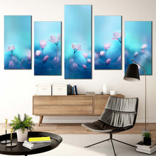 Load image into Gallery viewer, Beautiful Primroses Canvas Print Artistic Flowers 5 Piece Canvas Wall Art White Flowers Blue Sky Multi Canvas Artwork For Living Room
