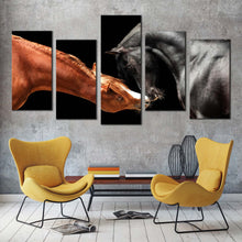 Load image into Gallery viewer, elegant horses canvas wall art isolated horses 5 piece canvas brown black horses head canvas print In Living Room
