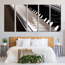 Load image into Gallery viewer, elegant piano canvas wall art musical instrument 5 piece canvas set elegant piano keyboard canvas print In Bedroom
