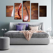 Load image into Gallery viewer, wine pouring canvas wall art black wine bottle canvas set red wine glass close up 5 piece canvas print In Bedroom
